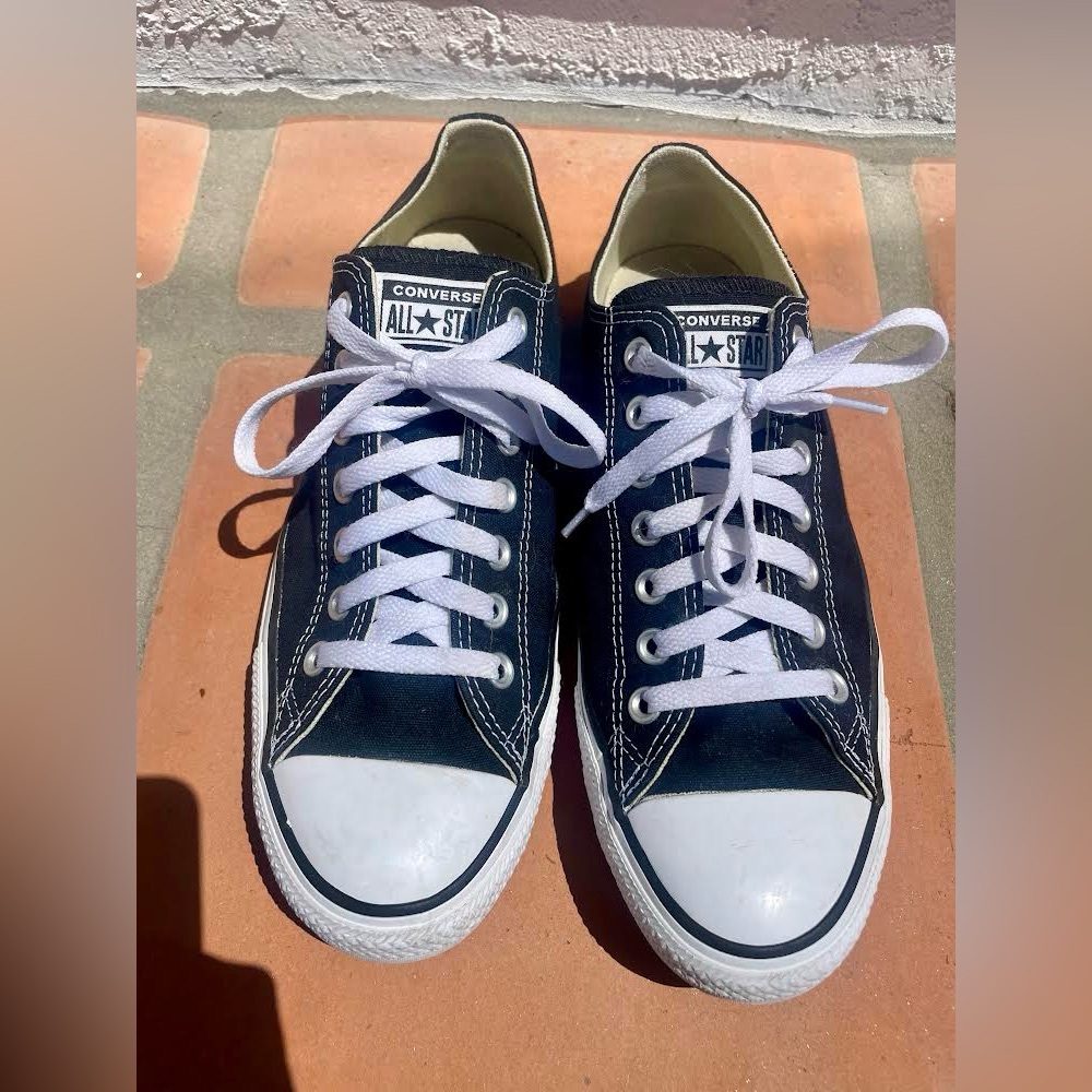 Converse Men’s Low Top Sneakers
